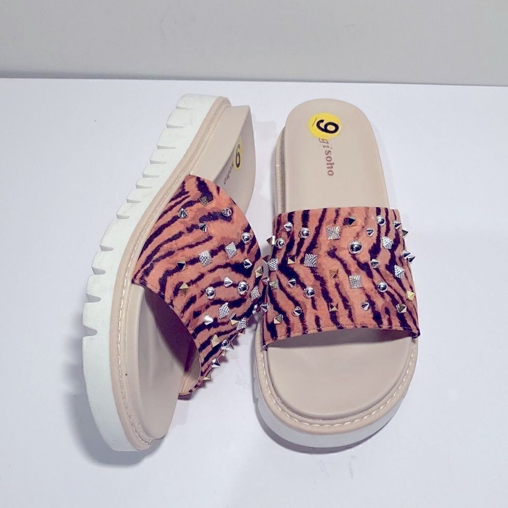 Nwt Zigisoho Nalah tiger print and studded platform sandals